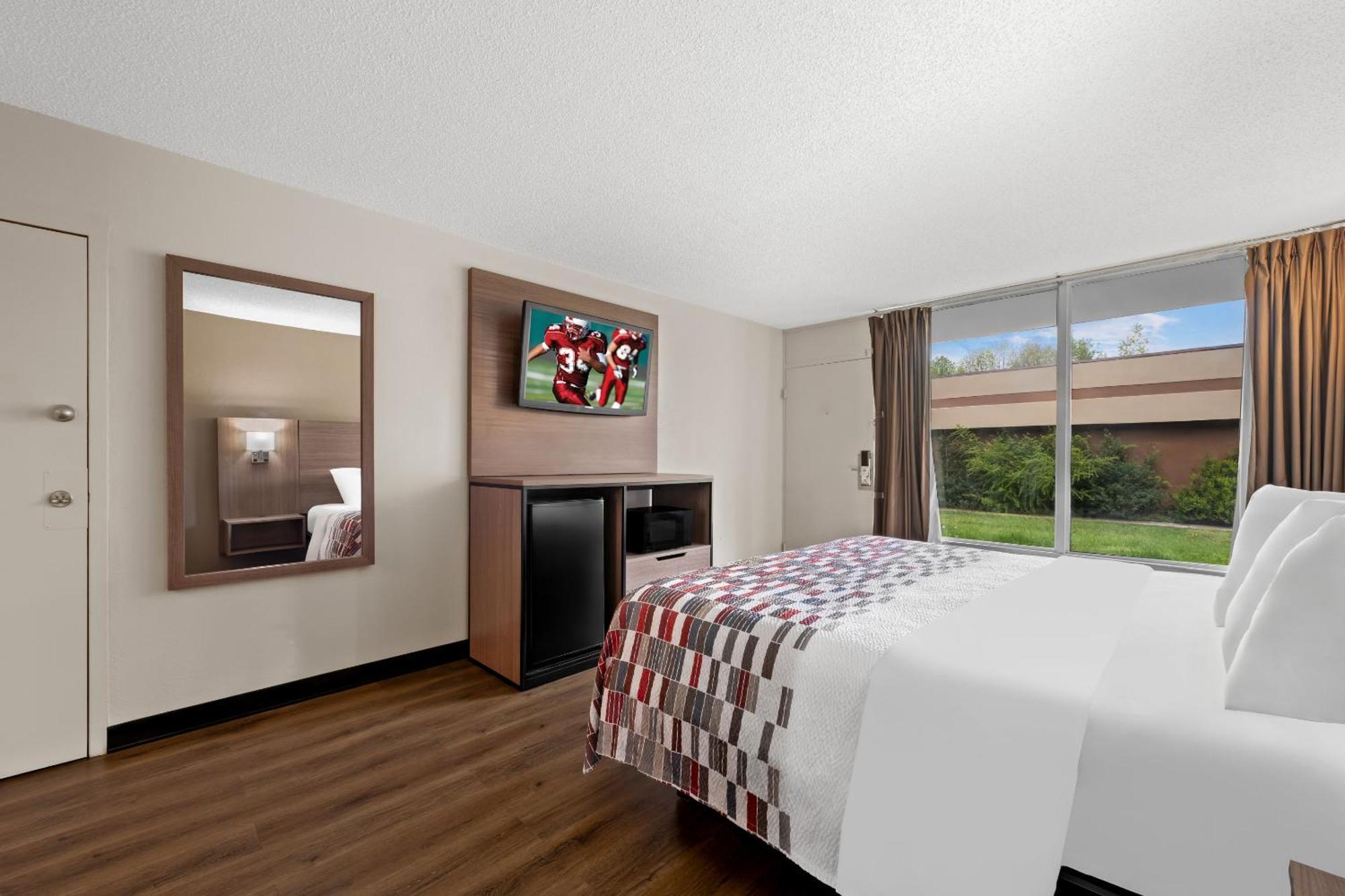 Red Roof Inn Charlotte - Airport Экстерьер фото