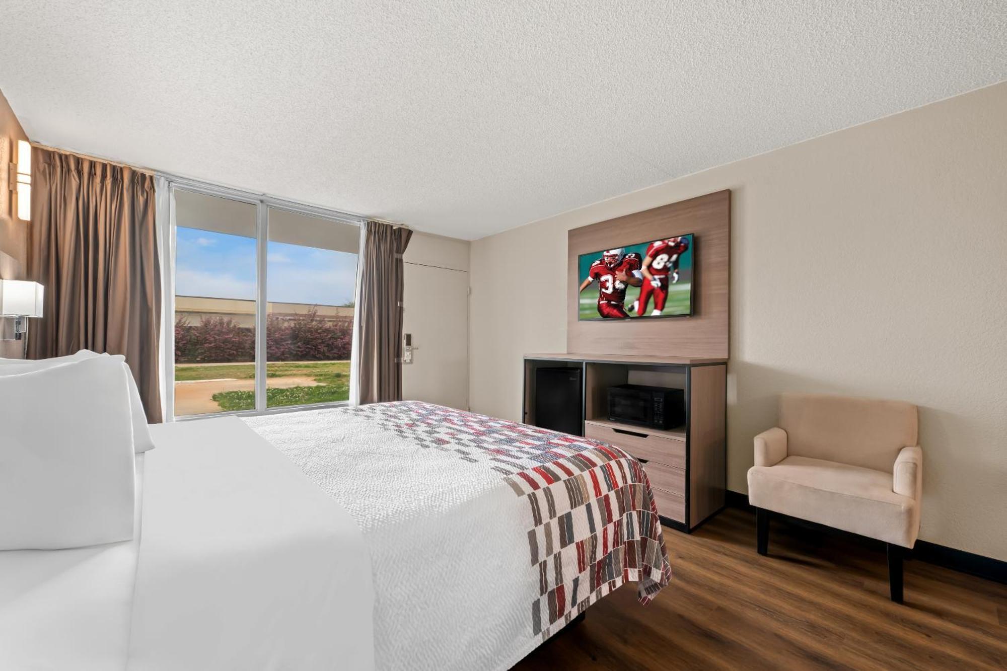Red Roof Inn Charlotte - Airport Экстерьер фото