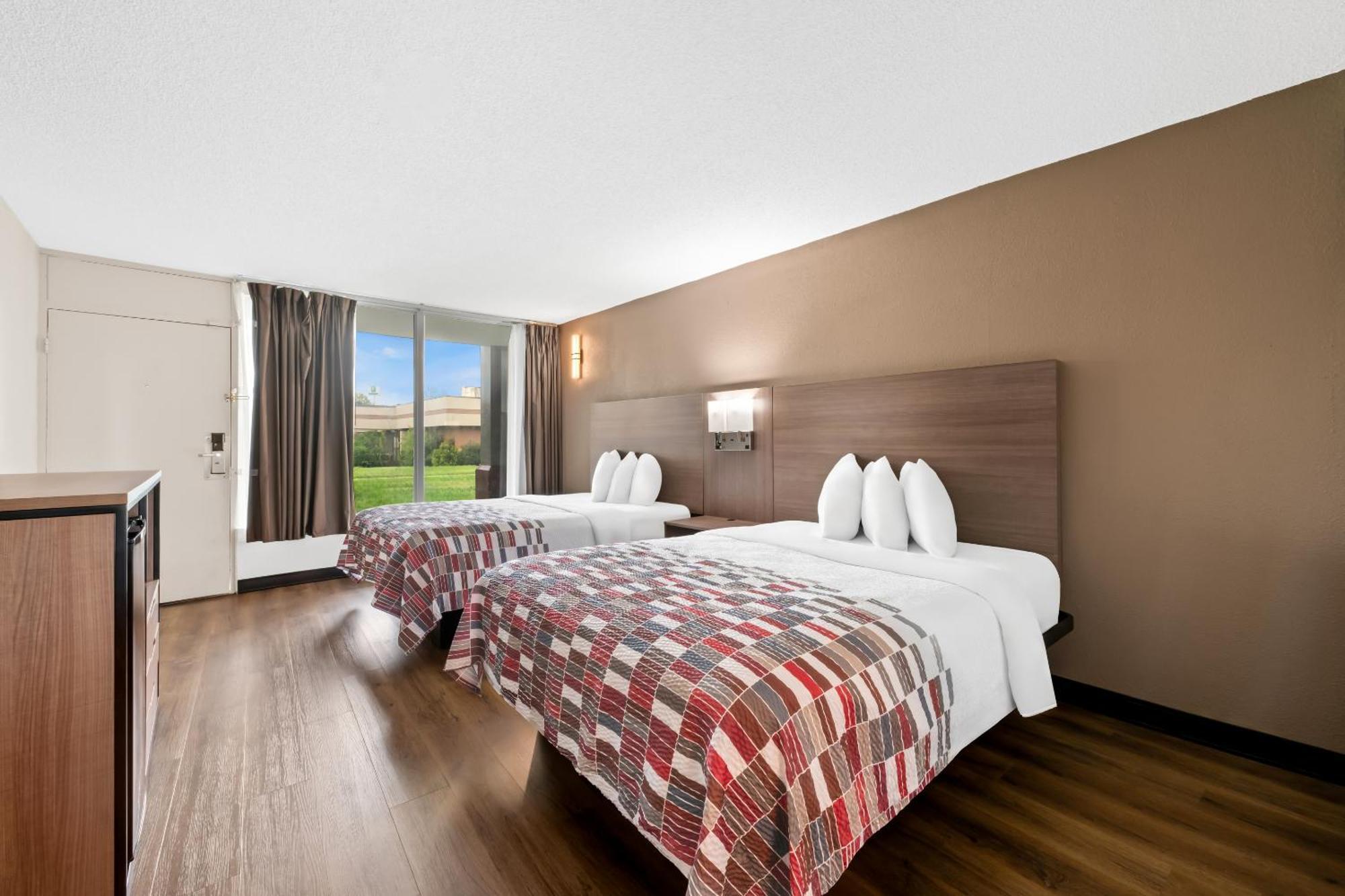 Red Roof Inn Charlotte - Airport Экстерьер фото